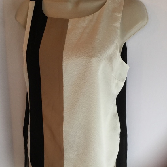White House Black Market Tops - NWOT sz S-P white house-black market sleeveless